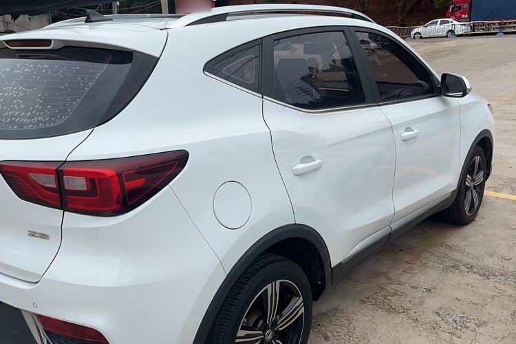 Used MG ZS 2018 1.5L Automatic Luxury Edition China V Standard Exterior 3