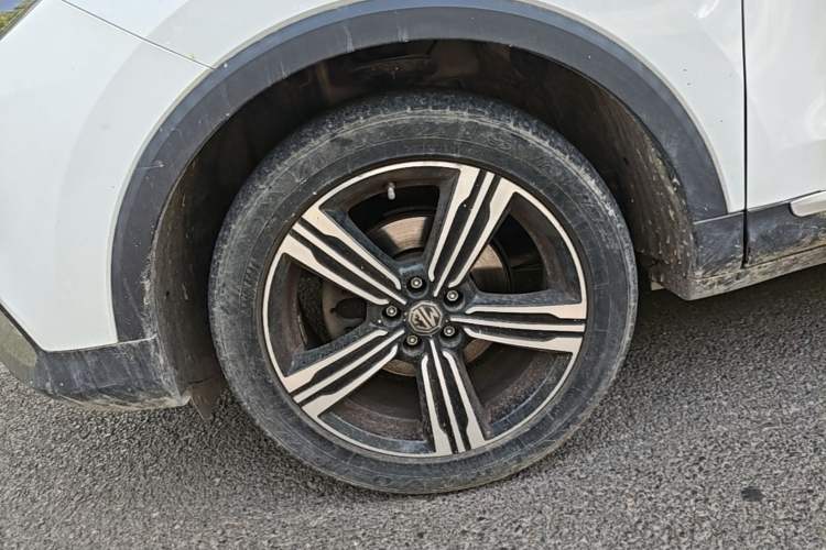 Used MG ZS 2018 1.5L Automatic Luxury Edition China V Standard Exterior 4