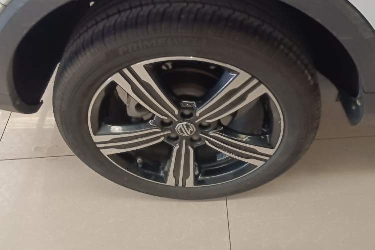 Used MG ZS 2018 1.5L Manual 65-inch Giant-Screen Sunroof Version China V Standard Exterior 8