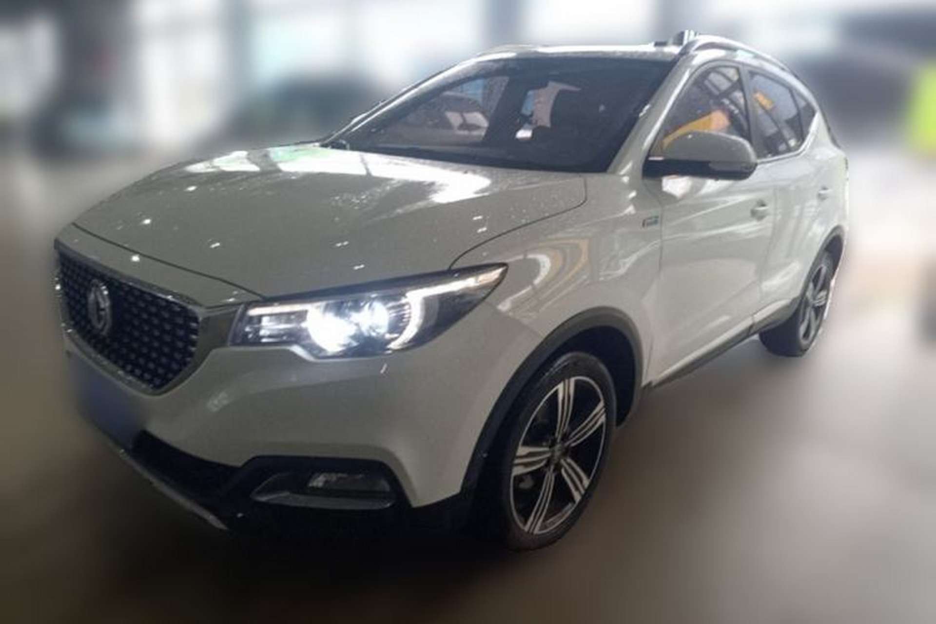 Used MG ZS 2018 1.5L Automatic Luxury Internet Edition China V Standard Front Left 45 Deg