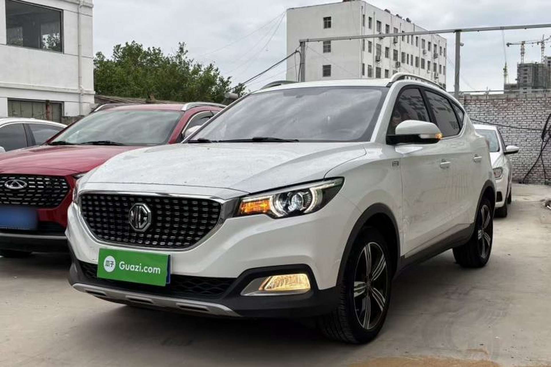 Used MG ZS 2018 1.5L Automatic Luxury Edition China V Standard Front Left 45 Deg