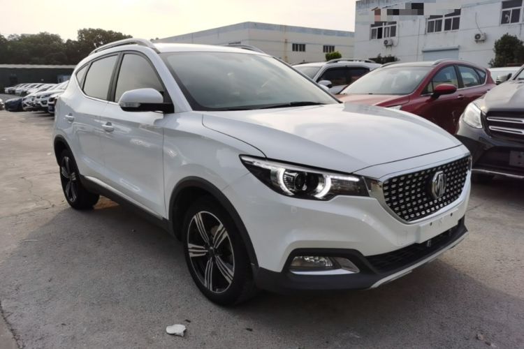 Used MG ZS 2018 1.5L Automatic Luxury Edition China V Standard Front Right 45 Deg