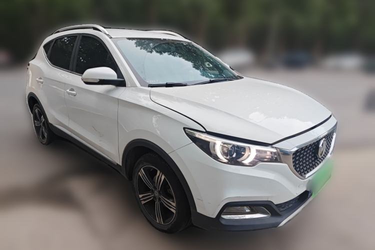 Used MG ZS 2018 1.5L Manual Elite Edition China V standard Front Right 45 Deg