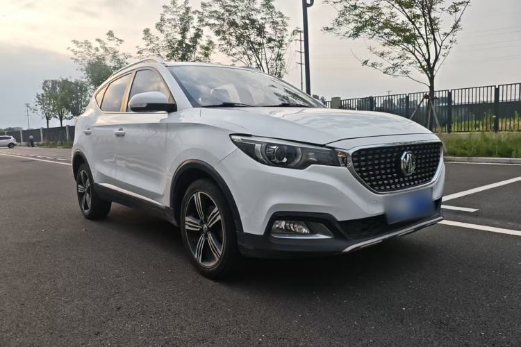 Used MG ZS 2018 1.5L Automatic Luxury Edition China V Standard Front Right 45 Deg