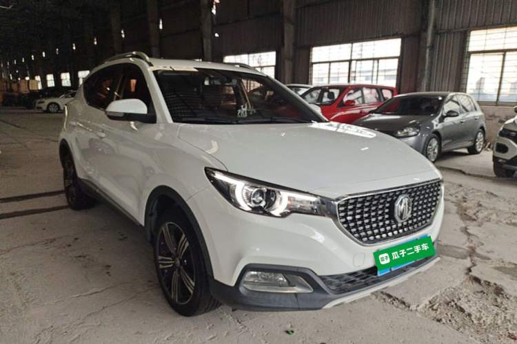 Used MG ZS 2018 1.5L Automatic Luxury Edition China V Standard Front Right 45 Deg