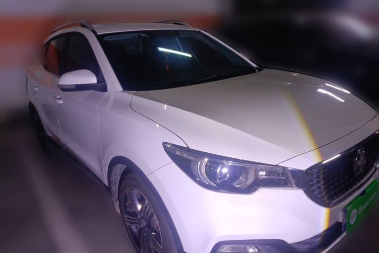 Used MG ZS 2018 1.5L Automatic Luxury Edition China V Standard Front Right 45 Deg