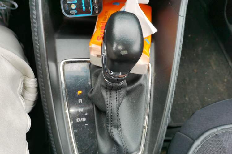 Used MG ZS 2018 1.5L Automatic Elite Edition China V Standard Gear Lever