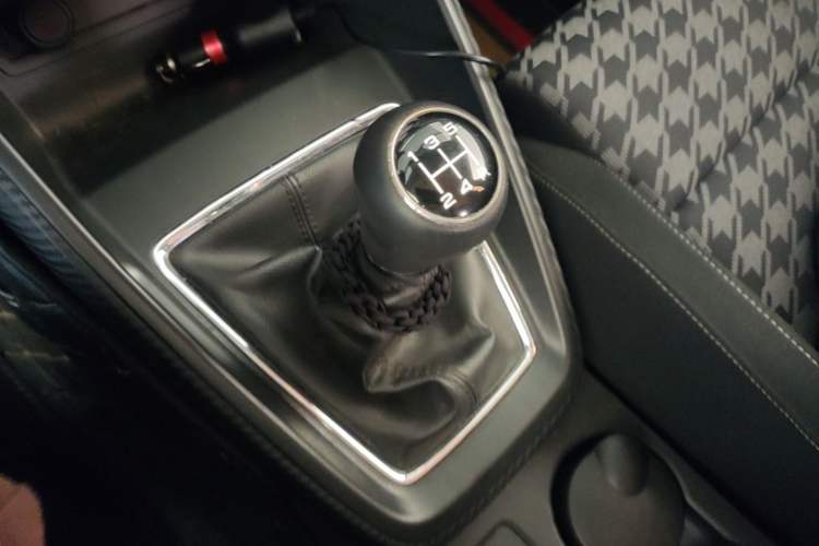 Used MG ZS 2018 1.5L Manual Comfort Edition China V Standard Gear Lever