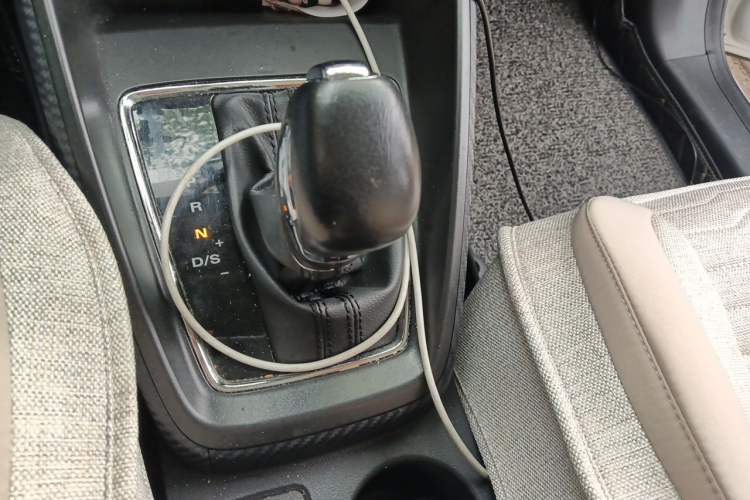 Used MG ZS 2018 1.5L Automatic Luxury Edition China V Standard Gear Lever