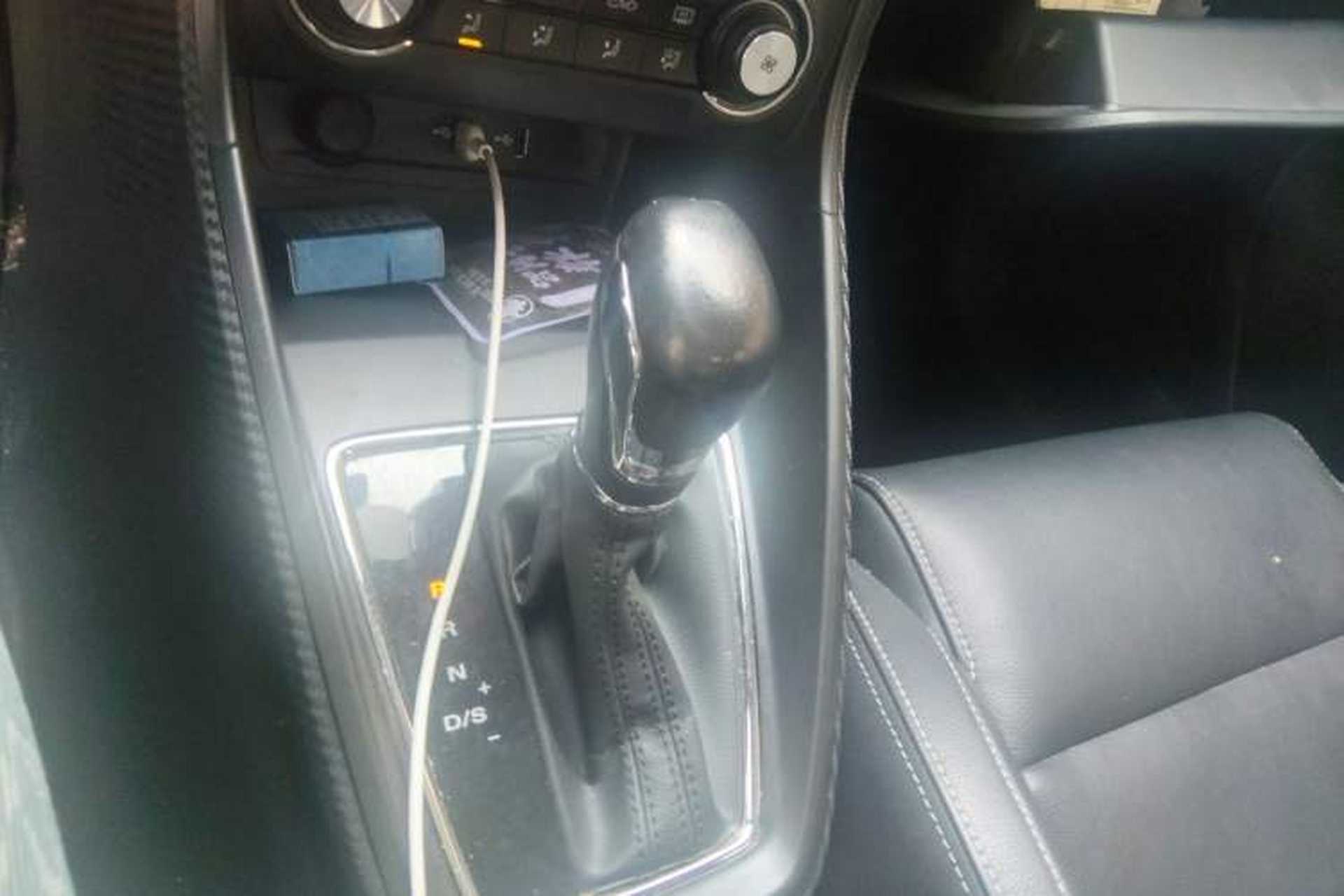 Used MG ZS 2018 1.5L Automatic Luxury Internet Edition China V Standard Gear Lever