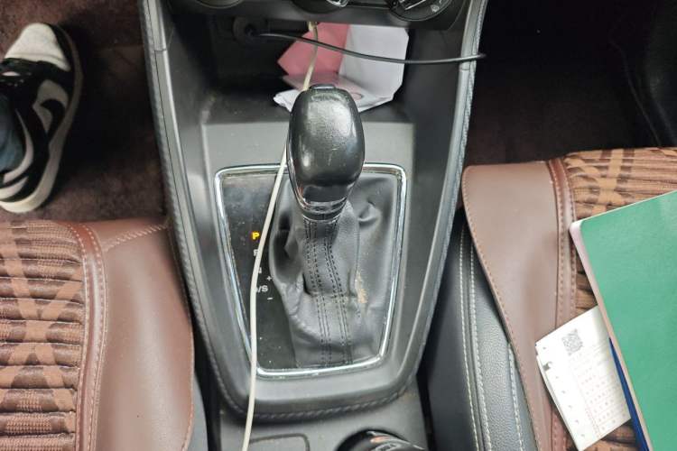 Used MG ZS 2018 1.5L Automatic Luxury Edition China V Standard Gear Lever