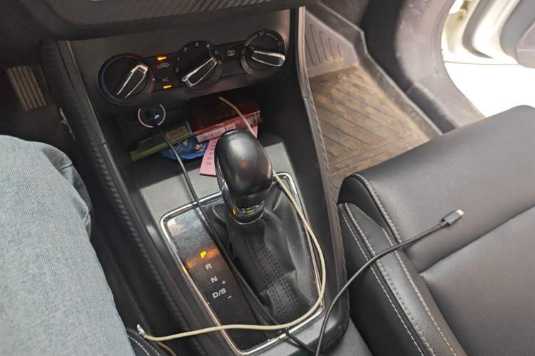 Used MG ZS 2018 1.5L Automatic Elite Edition China V Standard Gear Lever