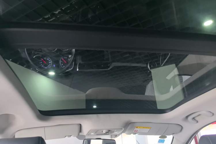 Used MG ZS 2018 1.5L Automatic Luxury Edition China V Standard Headliner