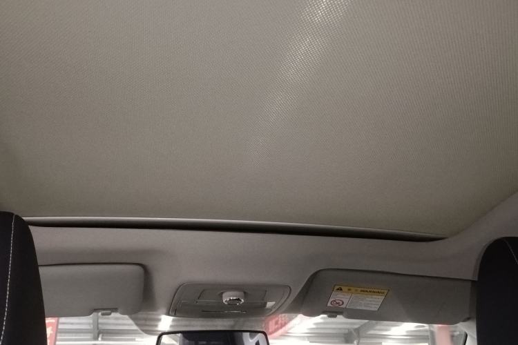 Used MG ZS 2018 1.5L Manual 65-inch Giant-Screen Sunroof Version China V Standard Headliner