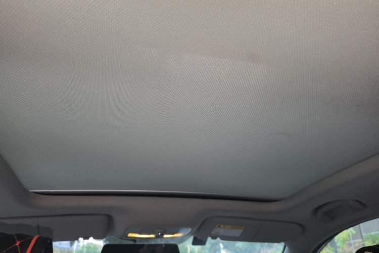 Used MG ZS 2018 1.5L Automatic Luxury Internet Edition China V Standard Headliner