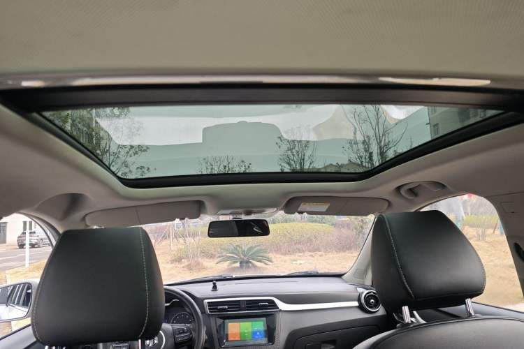 Used MG ZS 2018 1.5L Automatic Luxury Edition China V Standard Headliner