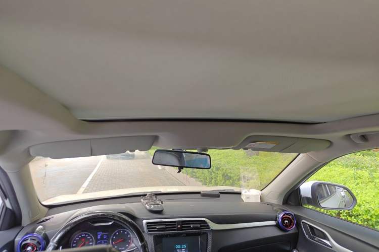 Used MG ZS 2018 1.5L Automatic Luxury Edition China V Standard Headliner