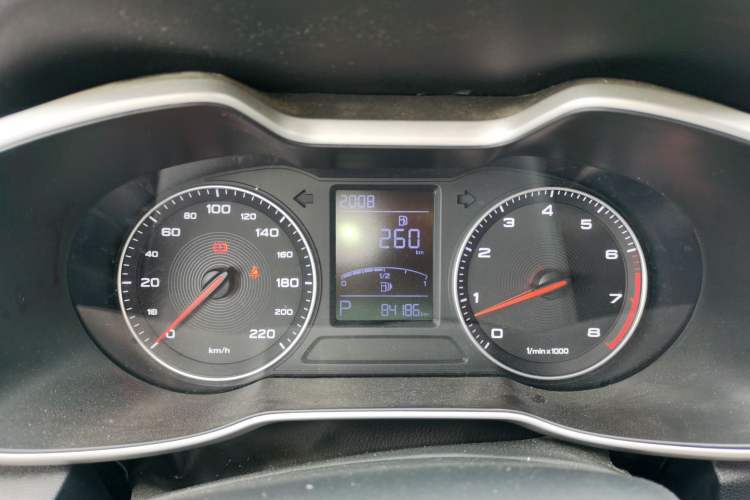 Used MG ZS 2018 1.5L Automatic Elite Edition China V Standard Instrument Cluster