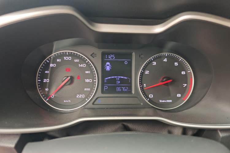 Used MG ZS 2018 1.5L Automatic Luxury Edition China V Standard Instrument Cluster