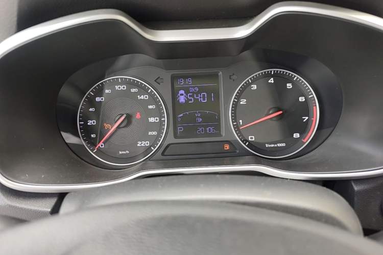 Used MG ZS 2018 1.5L Automatic Luxury Edition China V Standard Instrument Cluster