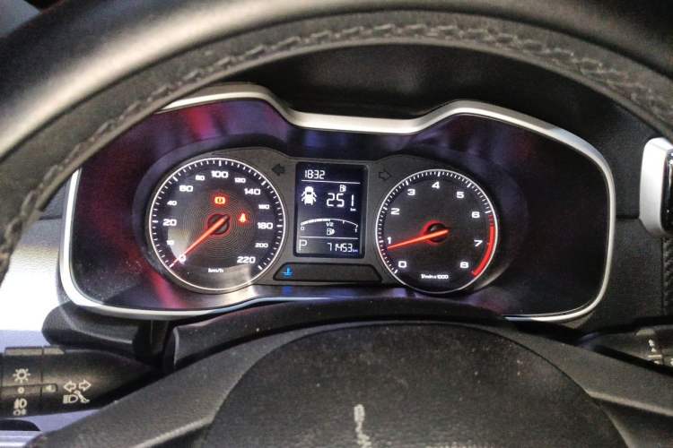 Used MG ZS 2018 1.5L Automatic Luxury Edition China V Standard Instrument Cluster