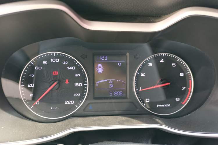 Used MG ZS 2018 1.5L Manual Comfort Edition China V Standard Instrument Cluster