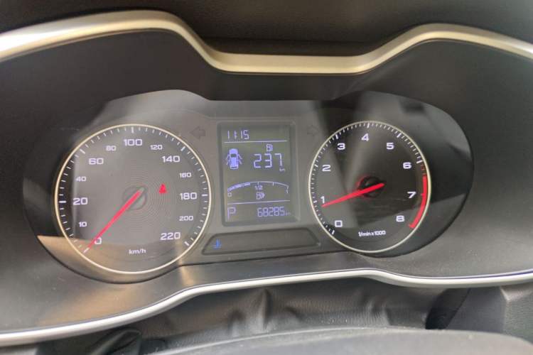 Used MG ZS 2018 1.5L Automatic Luxury Edition China V Standard Instrument Cluster