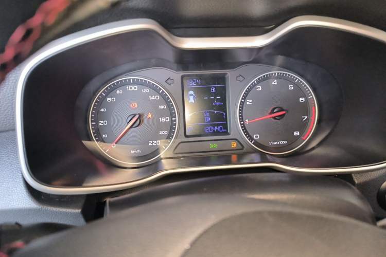 Used MG ZS 2018 16T Automatic Flagship Internet Edition China V Standard Instrument Cluster