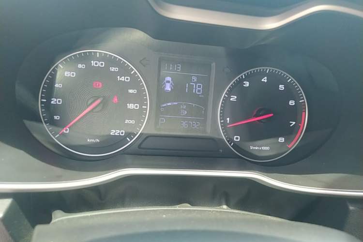 Used MG ZS 2018 1.5L Automatic Luxury Edition China V Standard Instrument Cluster