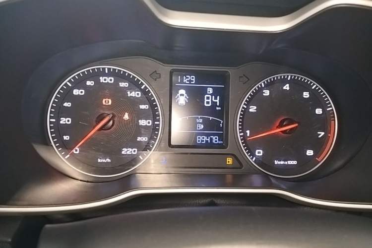 Used MG ZS 2018 1.5L Manual Comfort Edition China V Standard Instrument Cluster
