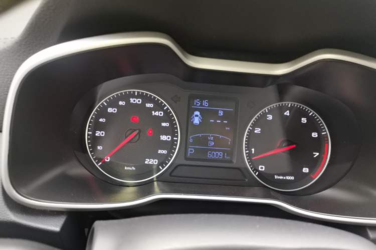 Used MG ZS 2018 1.5L Automatic Luxury Edition China V Standard Instrument Cluster
