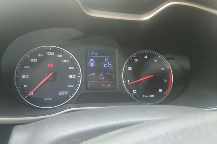 Used MG ZS 2018 1.5L Automatic Luxury Internet Edition China V Standard Instrument Cluster