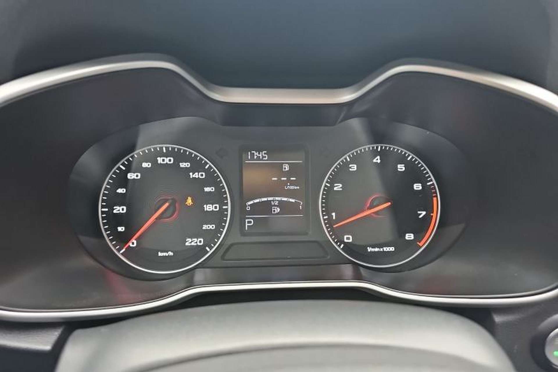 Used MG ZS 2018 1.5L Automatic Luxury Edition China V Standard Instrument Cluster