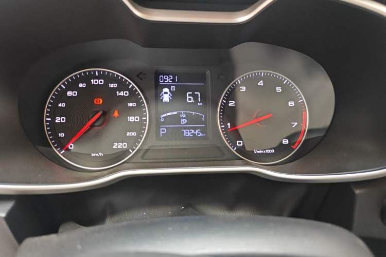 Used MG ZS 2018 1.5L Automatic Elite Edition China V Standard Instrument Cluster