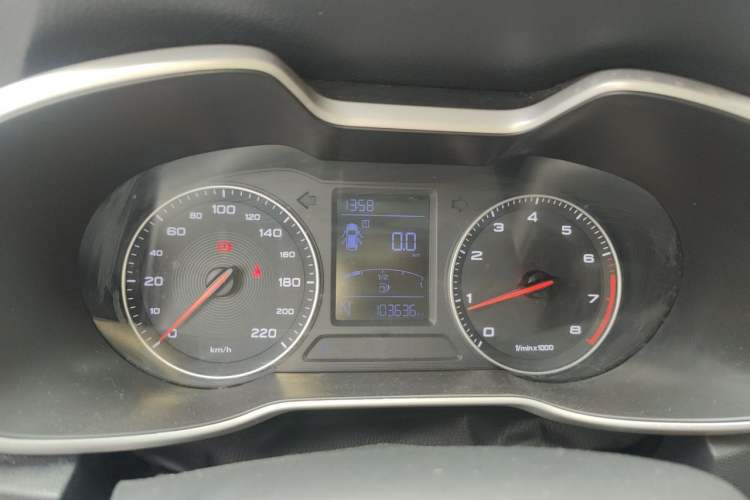 Used MG ZS 2018 1.5L Automatic Luxury Edition China V Standard Instrument Cluster