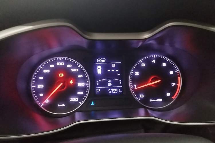 Used MG ZS 2018 1.5L Automatic Luxury Edition China V Standard Instrument Cluster