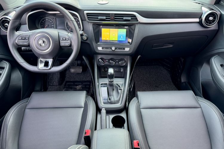 Used MG ZS 2018 1.5L Automatic Luxury Edition China V Standard Interior 1