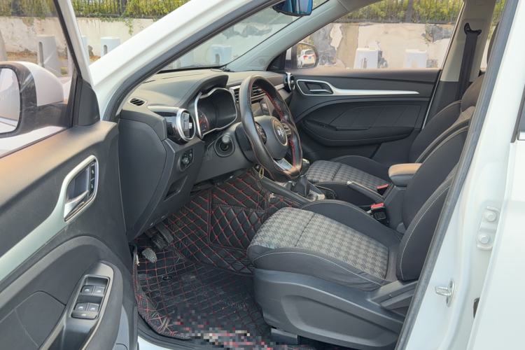 Used MG ZS 2018 1.5L Manual Comfort Edition China V Standard Interior 1