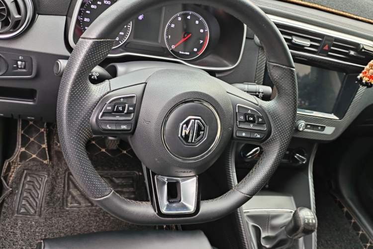 Used MG ZS 2018 1.5L Manual Comfort Edition China V Standard Interior 2