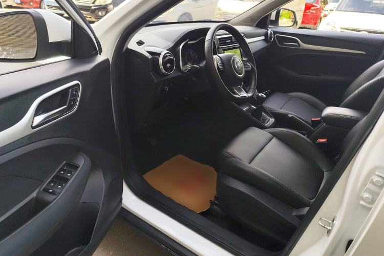 Used MG ZS 2018 1.5L Manual Comfort Edition China V Standard Interior 3