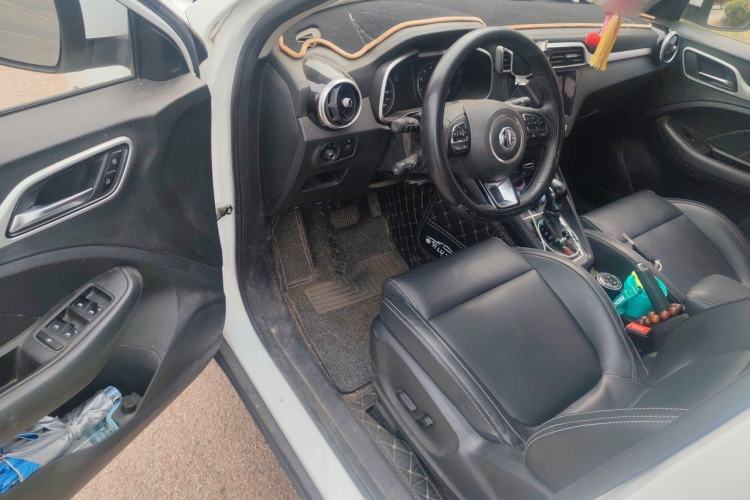 Used MG ZS 2018 1.5L Automatic Luxury Edition China V Standard Interior 3