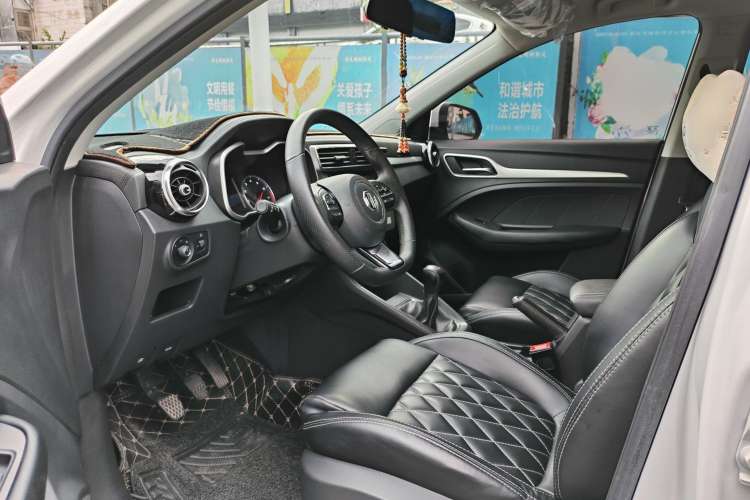 Used MG ZS 2018 1.5L Manual Comfort Edition China V Standard Interior 4