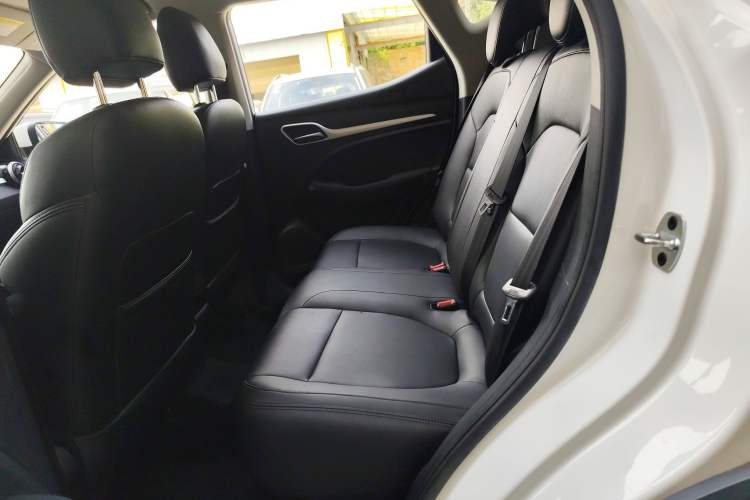 Used MG ZS 2018 1.5L Manual Comfort Edition China V Standard Interior 4