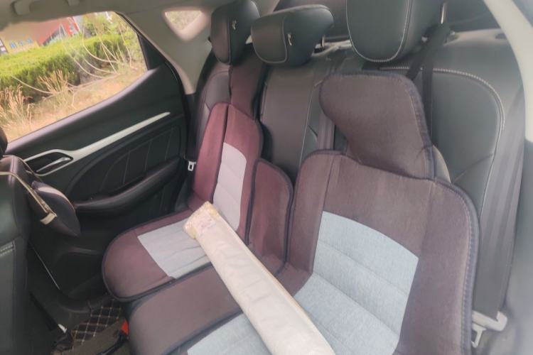 Used MG ZS 2018 1.5L Automatic Luxury Edition China V Standard Interior 4