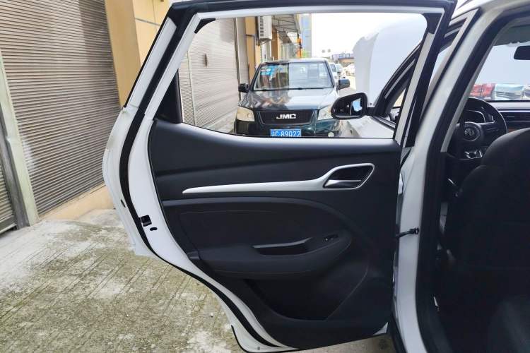 Used MG ZS 2018 1.5L Manual Comfort Edition China V Standard Interior 8