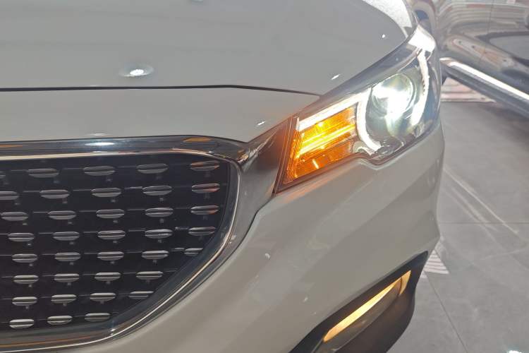 Used MG ZS 2018 1.5L Automatic Luxury Edition China V Standard Left Front Headlight