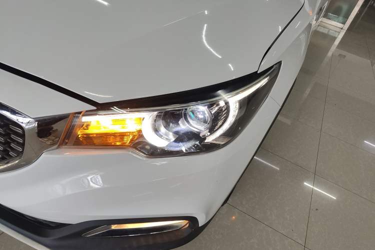 Used MG ZS 2018 1.5L Automatic Luxury Edition China V Standard Left Front Headlight