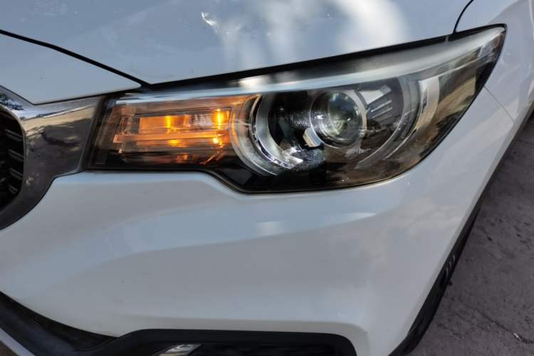 Used MG ZS 2018 1.5L Manual Comfort Edition China V Standard Left Front Headlight