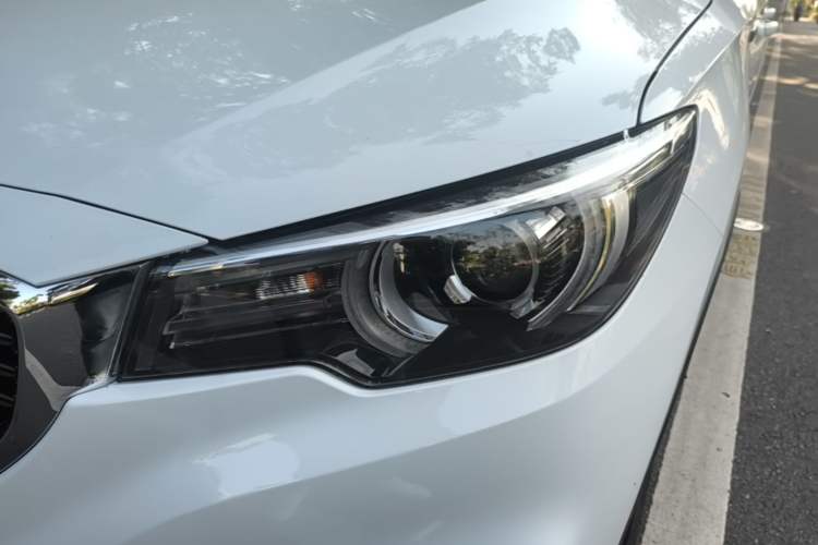 Used MG ZS 2018 1.5L Manual Comfort Edition China V Standard Left Front Headlight