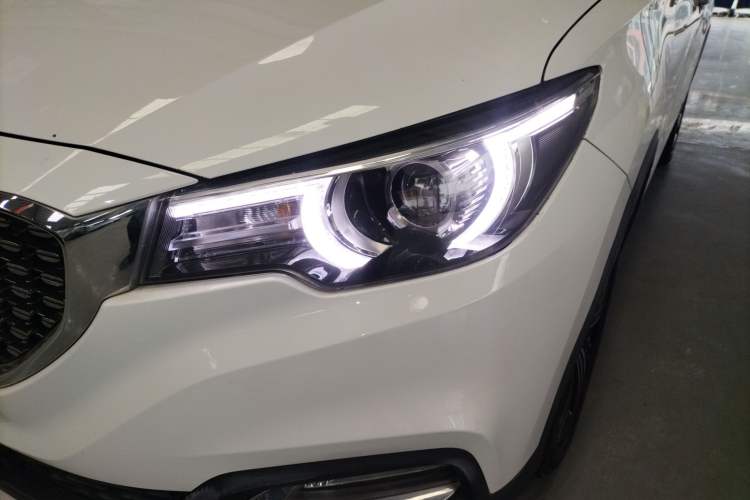 Used MG ZS 2018 1.5L Automatic Luxury Edition China V Standard Left Front Headlight